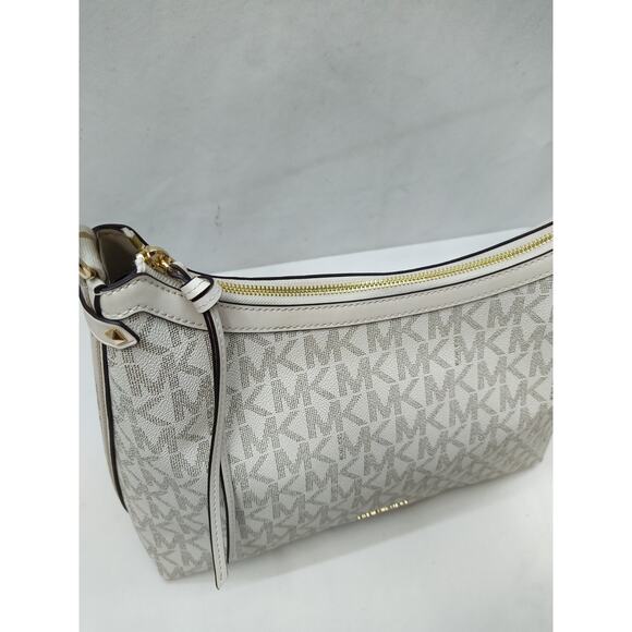 Michael Kors Maeve Vanilla Ivory Leather Zipper Closure Hobo Shoulder Bag - NWT - Picture 9 of 16
